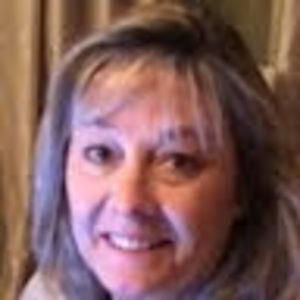 Meet your Posher, Leona